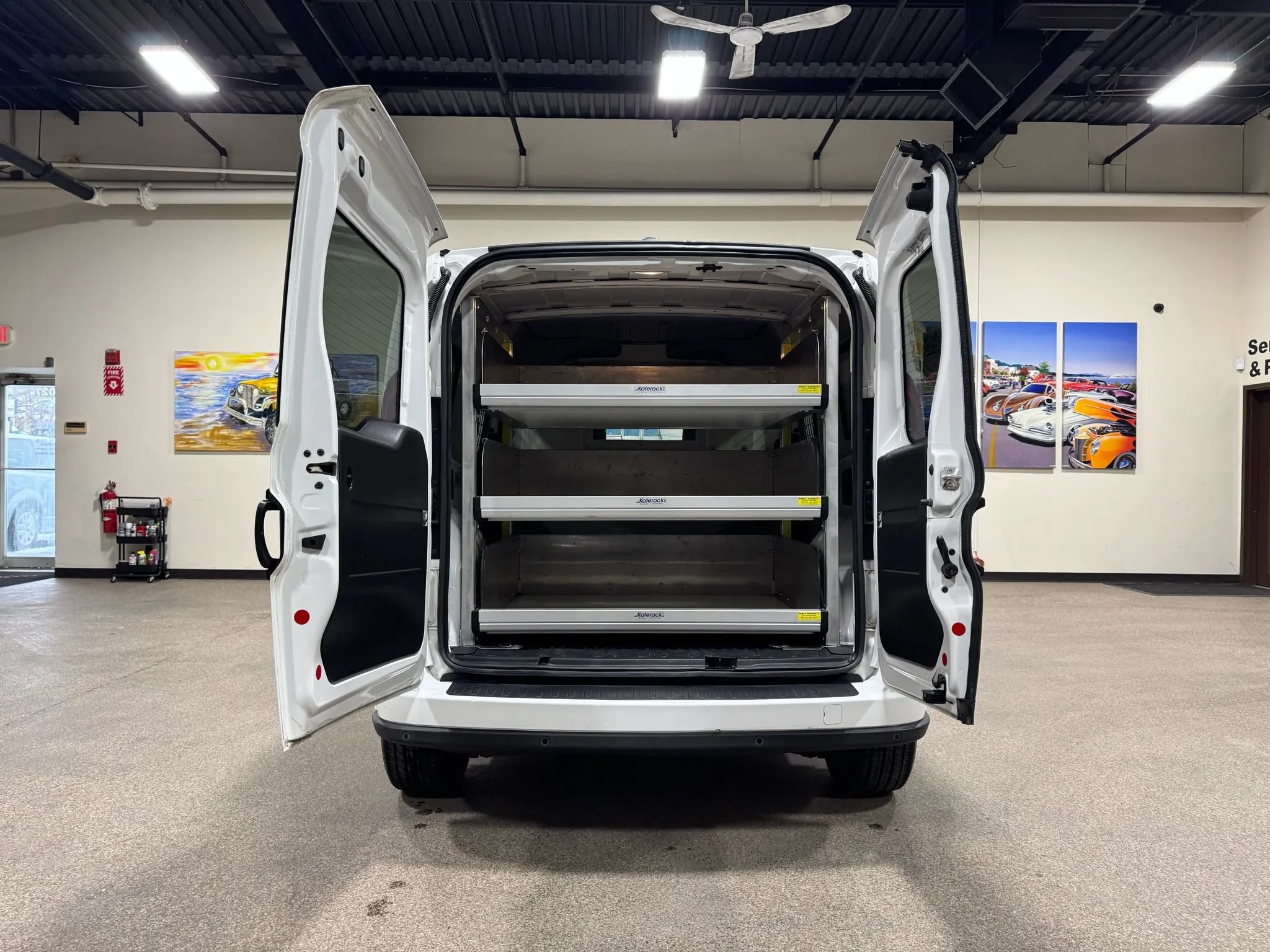 Used 2019 RAM ProMaster City Tradesman SLT FWD image 12
