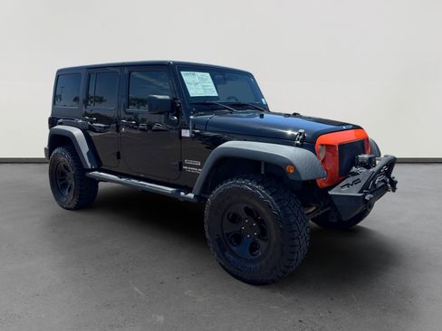 Used 2017 Jeep Wrangler Unlimited Sport AWD/4WD image 7