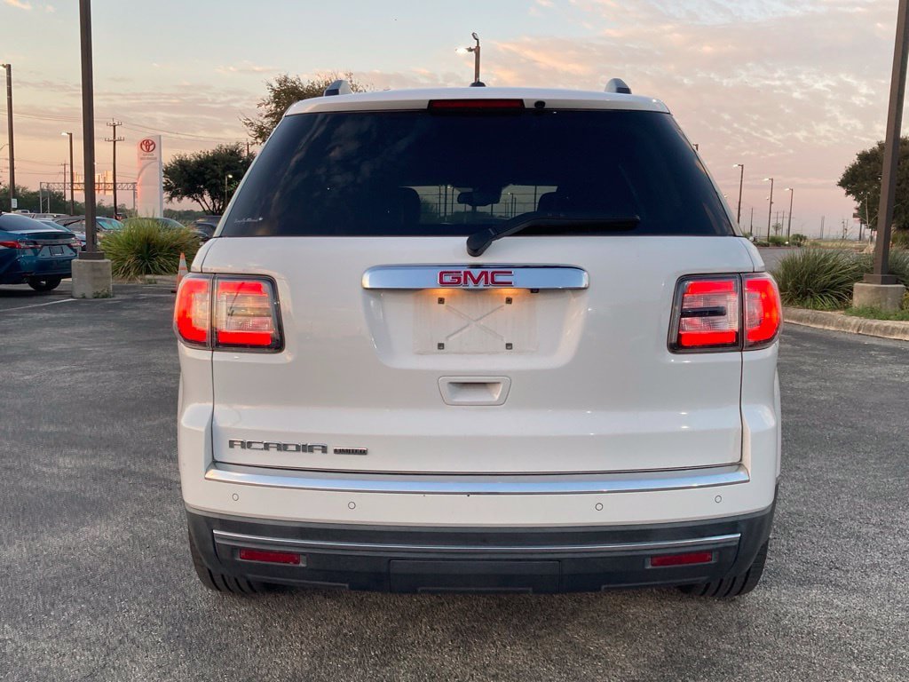 Used 2017 GMC Acadia Limited SLT FWD image 6