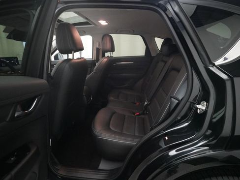 Used 2025 MAZDA CX-5 AWD 2.5 S w/ Preferred Package image 18