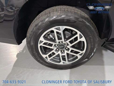 New 2026 Ford Expedition Max Active image 14