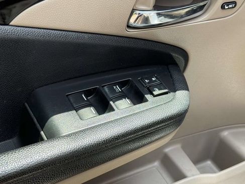Used 2020 Honda Pilot Touring image 10
