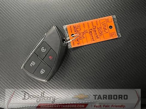 Used 2025 Chevrolet Equinox LT FWD image 51