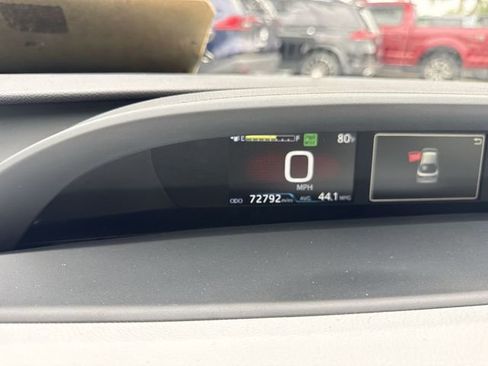 Used 2022 Toyota Prius XLE w/ Premium Convenience Package FWD image 15