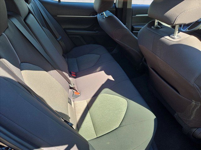 Used 2024 Toyota Camry LE FWD image 17