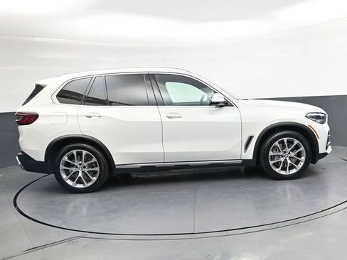 Used 2021 BMW X5 xDrive45e AWD/4WD image 3