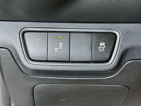 Used 2022 Kia Forte GT-Line w/ GT-Line Technology Package FWD image 17