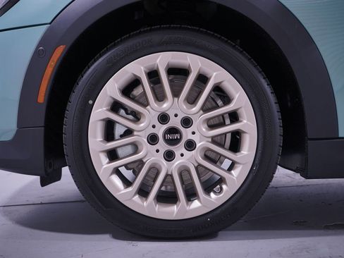 New 2026 MINI Cooper S image 2