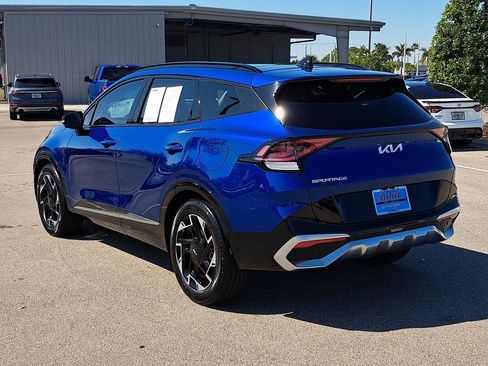 Used 2023 Kia Sportage SX image 7