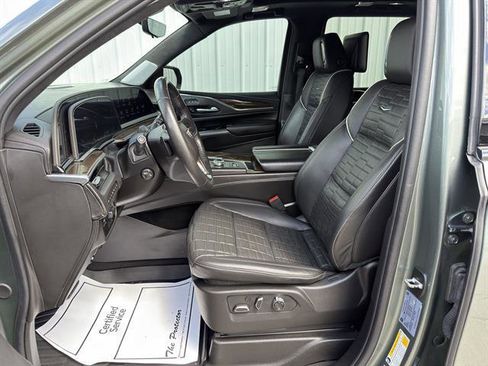 Certified 2024 Cadillac Escalade Sport Platinum w/ LPO, ONYX Package AWD/4WD image 21