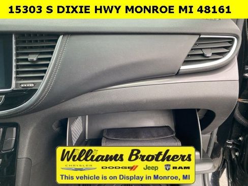 Used 2018 Buick Encore Premium w/ Experience Buick Package image 35