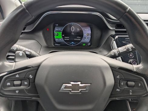 Used 2023 Chevrolet Bolt EUV LT FWD image 14