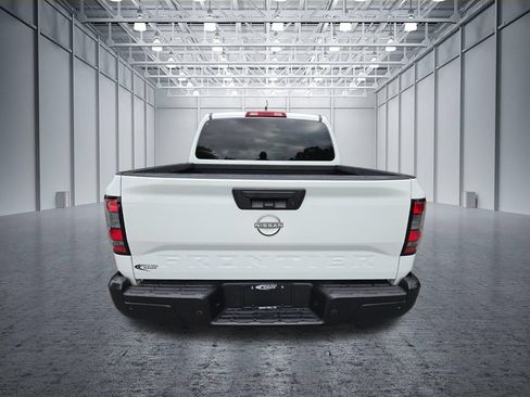 Certified 2024 Nissan Frontier S w/ Technology Package RWD image 7
