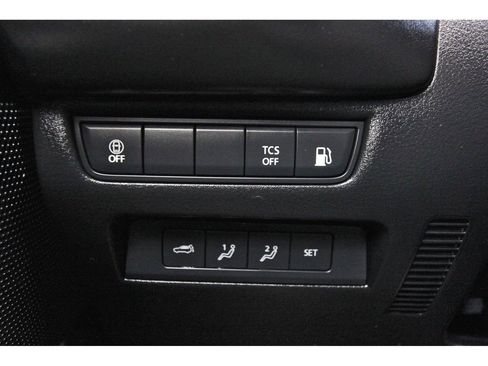Used 2025 MAZDA CX-50 AWD 2.5 Hybrid w/ Weather Package image 19