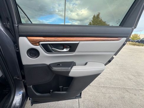 Used 2017 Honda CR-V EX-L image 16