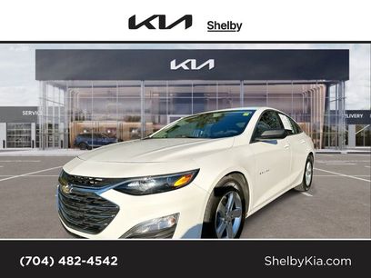 Used 2023 Chevrolet Malibu LS