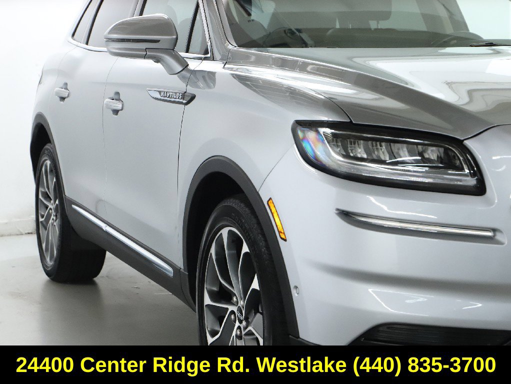 Certified 2023 Lincoln Nautilus Reserve w/ Equipment Group 201A AWD/4WD image 9
