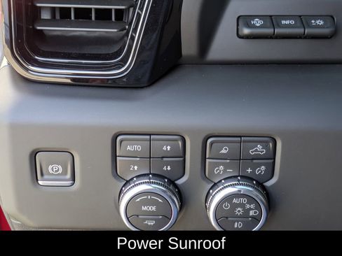 Used 2025 GMC Sierra 1500 AT4X image 25