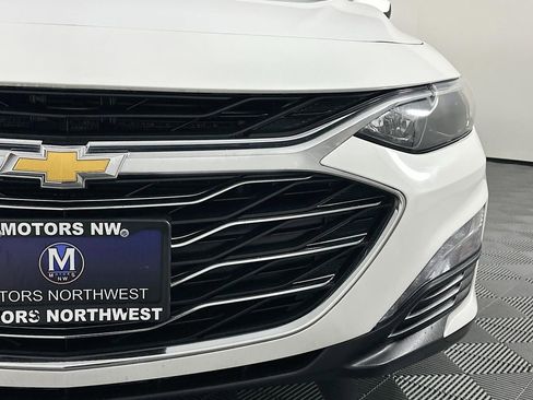 Used 2023 Chevrolet Malibu LT image 5