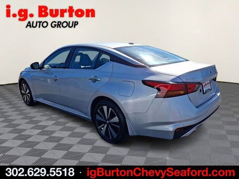 Used 2020 Nissan Altima 2.5 SV image 4