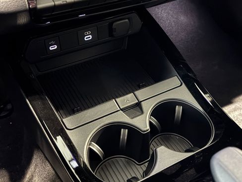 New 2026 Toyota Prius Plug-In Hybrid image 22