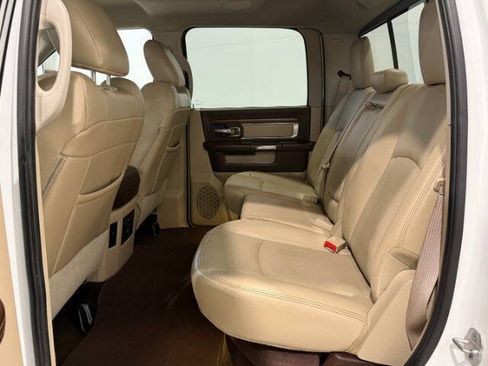 Used 2013 RAM 1500 Laramie w/ Convenience Group AWD/4WD image 10