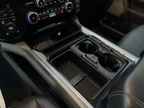 Used 2023 Ford F250 Lariat w/ FX4 Off-Road Package image 19