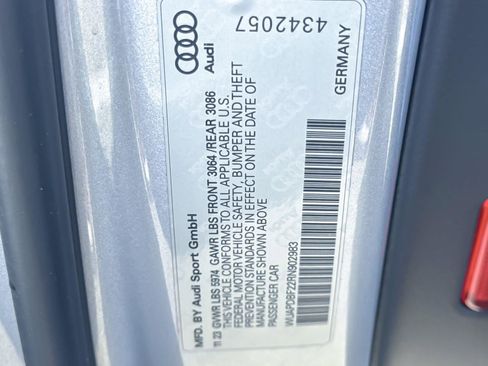 Certified 2024 Audi RS 7 Performance image 28