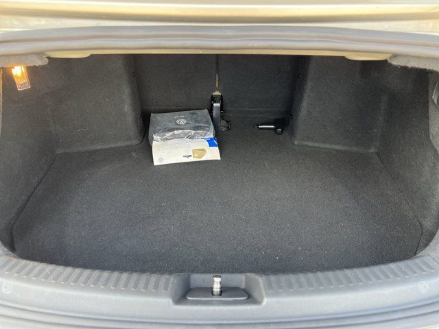 Used 2016 Volkswagen Beetle 1.8T S FWD image 25