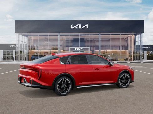 New 2026 Kia K4 GT-Line w/ GT-Line Premium Package FWD image 6