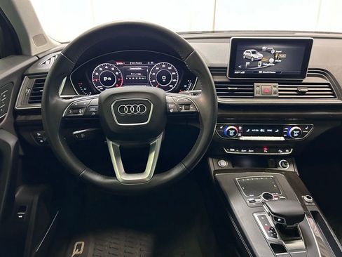 Used 2018 Audi Q5 2.0T Premium Plus w/ Premium Plus Package AWD/4WD image 3