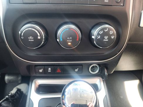 Used 2016 Jeep Compass High Altitude AWD/4WD image 15