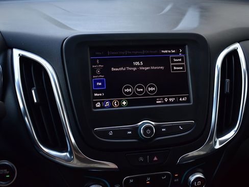 Used 2023 Chevrolet Equinox LT w/ Driver Convenience Package image 42