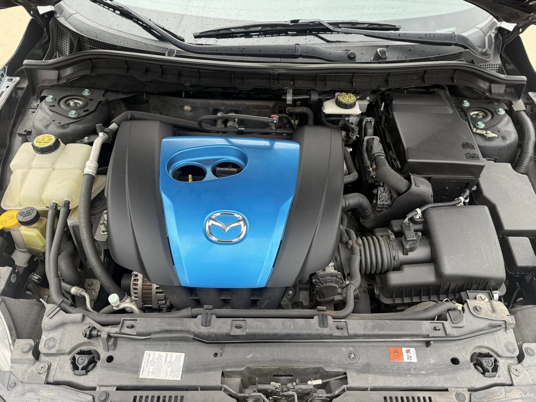 Used 2012 MAZDA MAZDA3 i Touring FWD image 14
