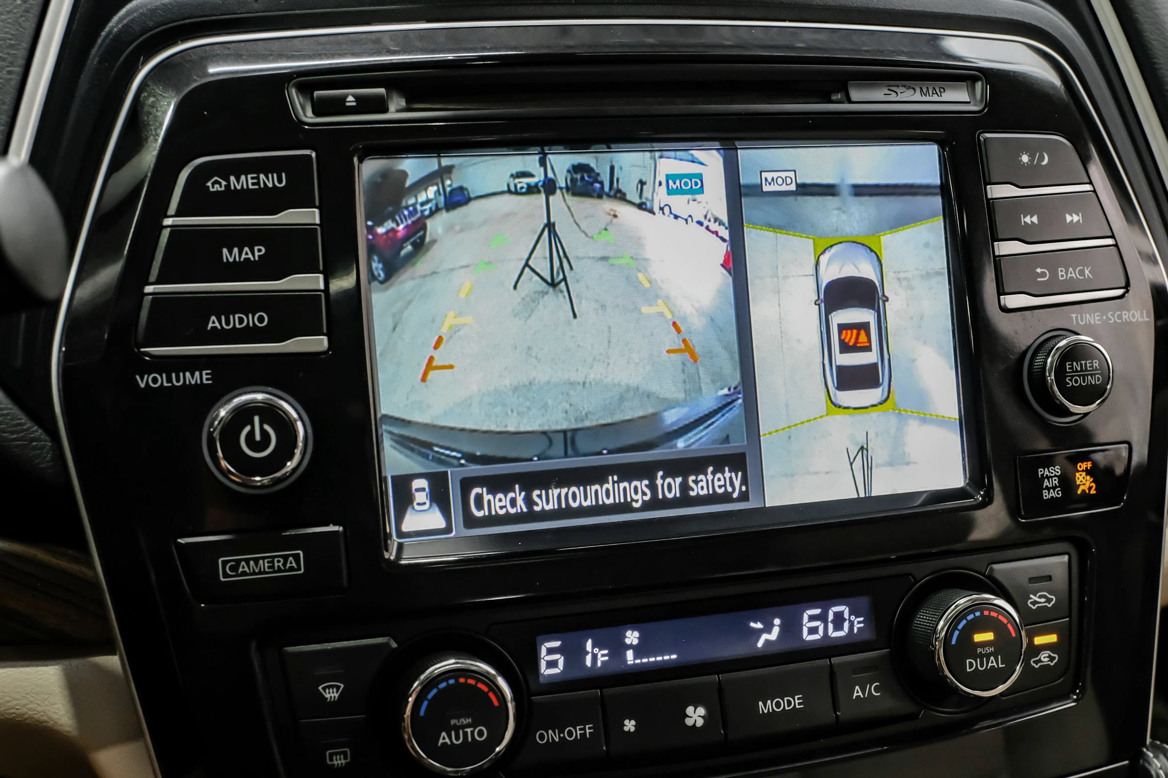 Used 2016 Nissan Maxima Platinum FWD image 22
