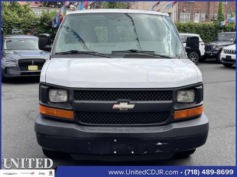 Used 2013 Chevrolet Express 1500 image 9