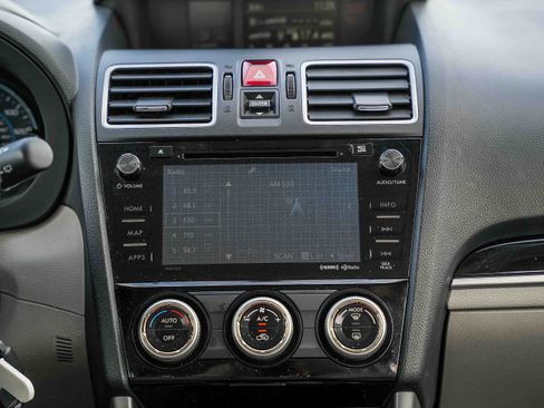 Used 2017 Subaru Forester 2.5i Limited image 15