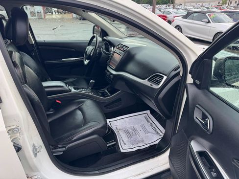 Used 2019 Dodge Journey GT w/ Driver Convenience Group AWD/4WD image 10