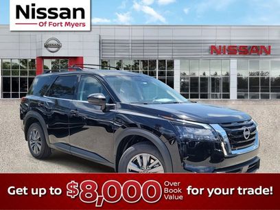 New 2025 Nissan Pathfinder SV w/ Cargo Package
