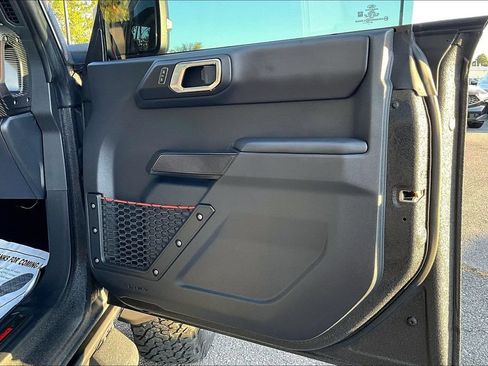 Used 2022 Ford Bronco Raptor w/ Interior Carbon Fiber Pack 6 AWD/4WD image 23