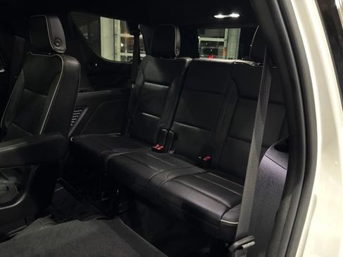 Certified 2021 Chevrolet Tahoe Premier w/ Premium Package AWD/4WD image 14