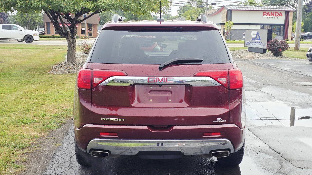 Used 2017 GMC Acadia Denali w/ Technology Package FWD image 5