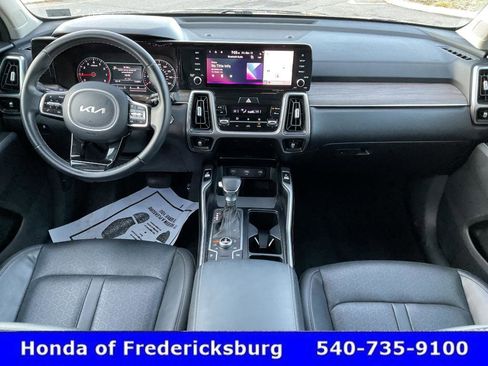 Used 2022 Kia Sorento S image 43