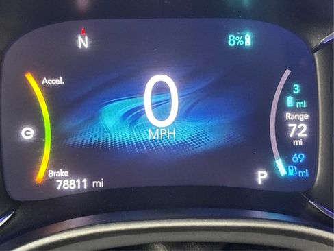 Used 2020 Chrysler Pacifica Touring-L FWD image 48