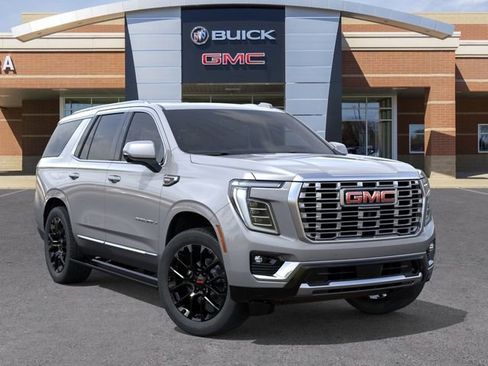 New 2026 GMC Yukon Denali w/ Denali Reserve Package AWD/4WD image 7