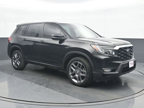 Used 2023 Honda Passport EX-L image 9