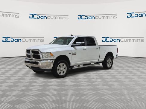 Used 2017 RAM 2500 SLT AWD/4WD image 4