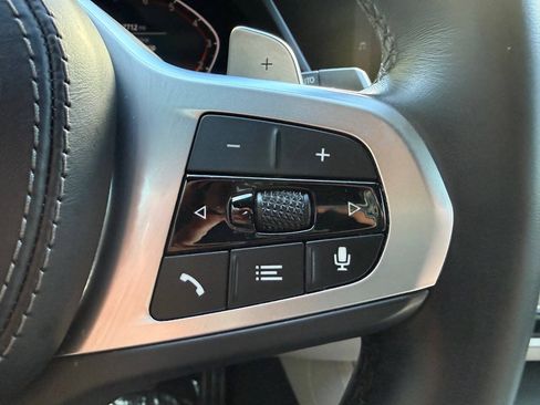 Used 2022 BMW X5 sDrive40i w/ M Sport Package RWD image 36