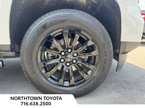 Used 2022 GMC Canyon Elevation AWD/4WD image 19