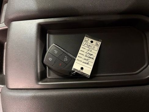 Certified 2024 Chevrolet Silverado 1500 W/T w/ WT Fleet Convenience Package image 18